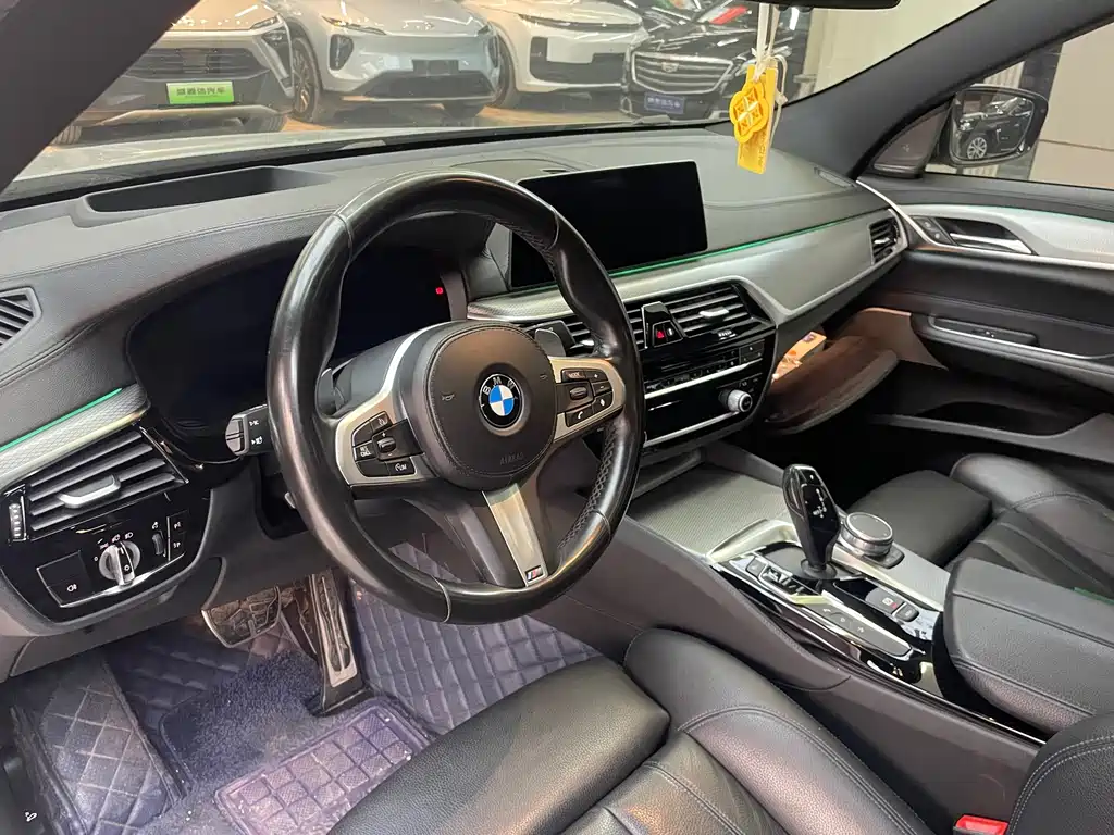 BMW 6 Series GT — фото 10