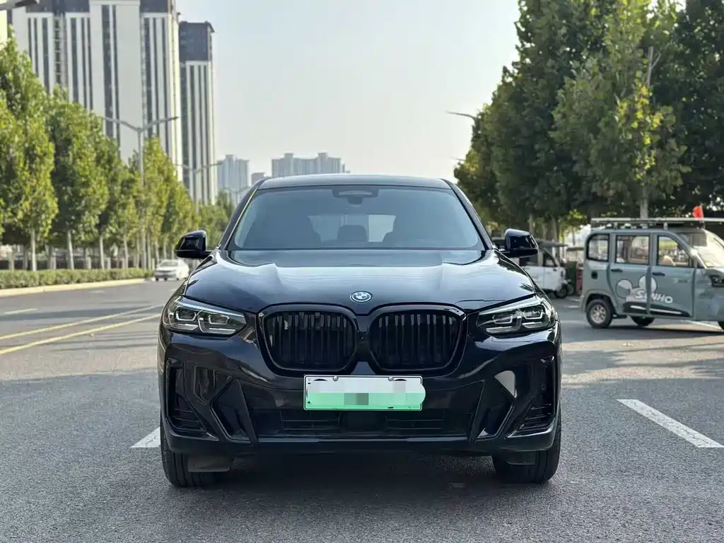 BMW iX3 — фото 2