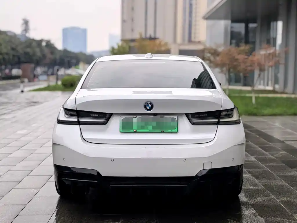 BMW i3 — фото 5
