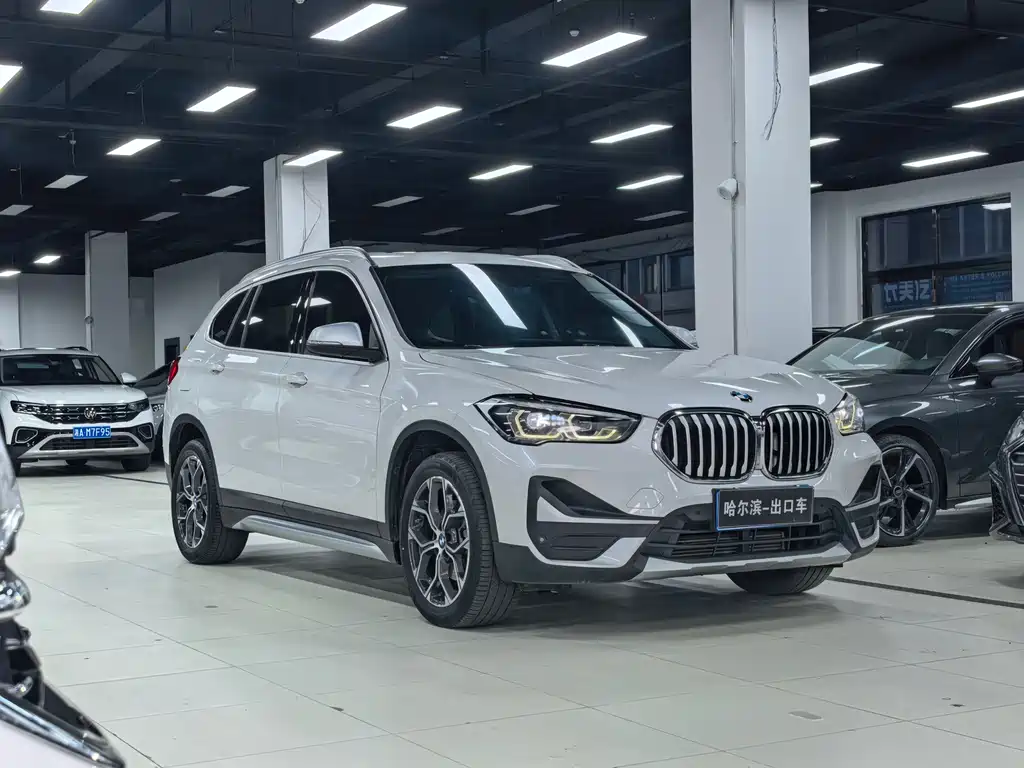 BMW X1 — фото 3