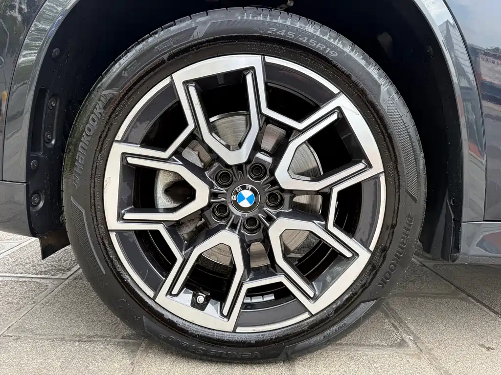 BMW X1 — фото 14
