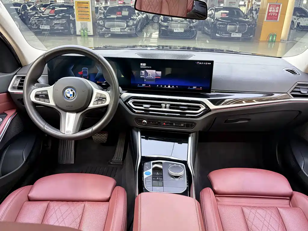 BMW i3 — фото 7