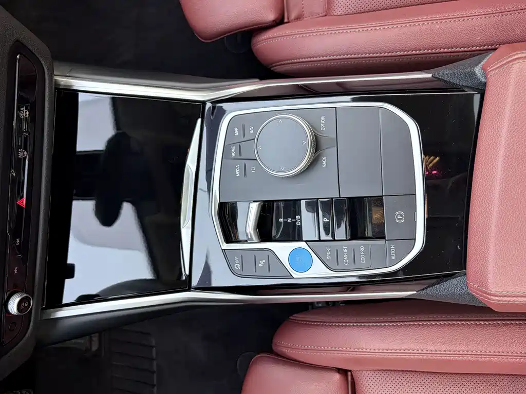 BMW i3 — фото 10