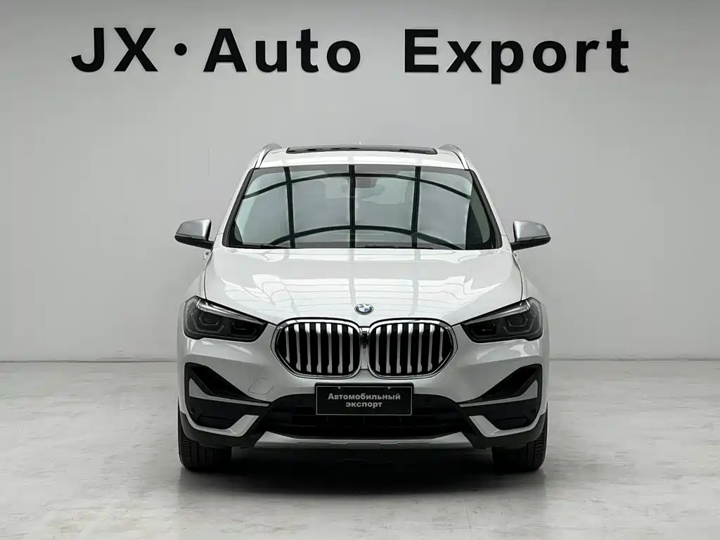 BMW X1 — фото 2