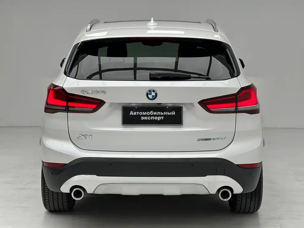 BMW X1 — фото 14