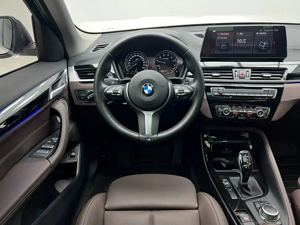 BMW X1 — фото 23