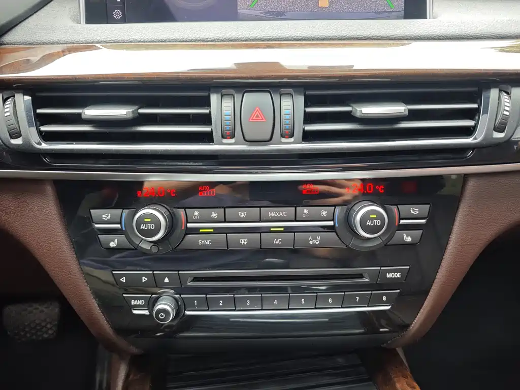 BMW X5 (Import) — фото 13