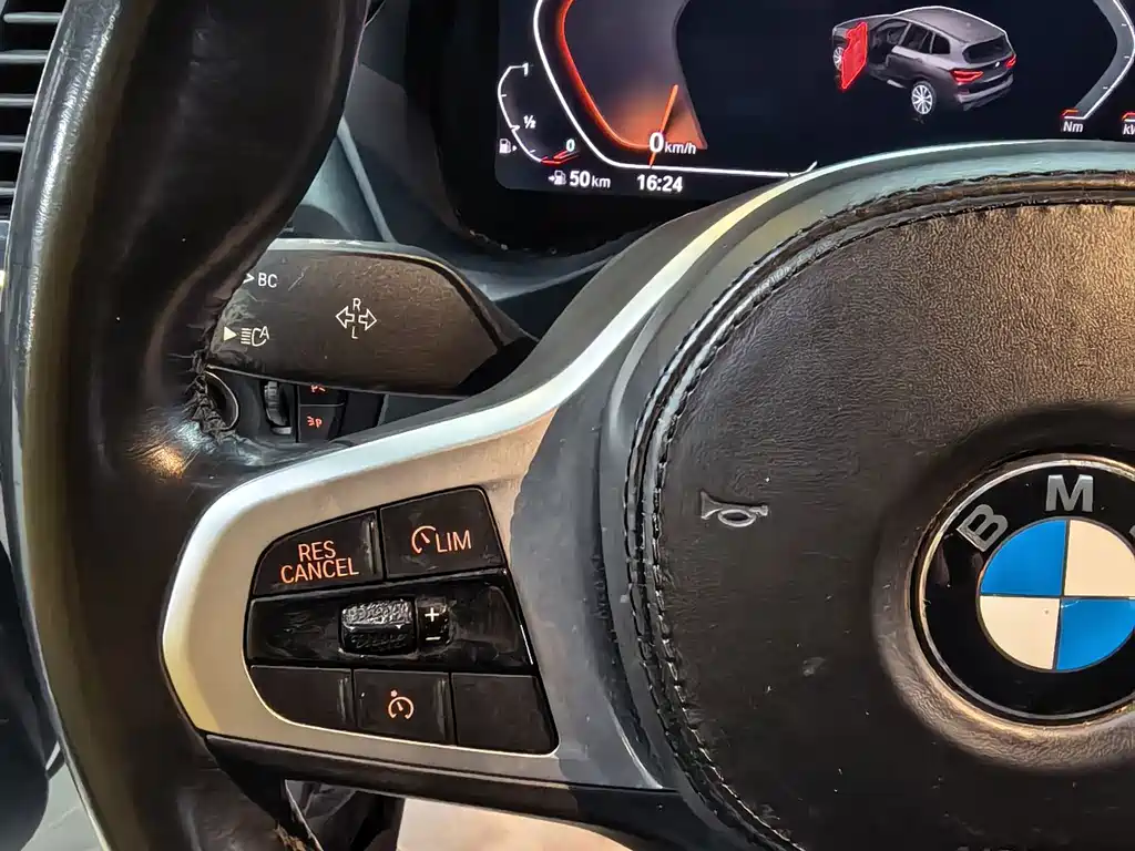BMW X3 — фото 9