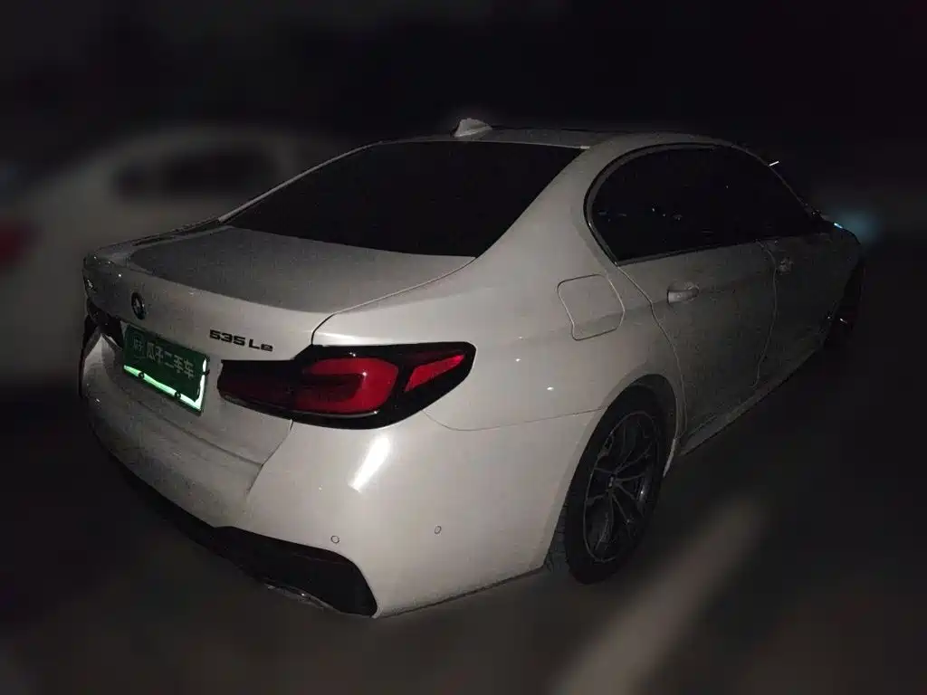 BMW 5 Series New Energy — фото 6