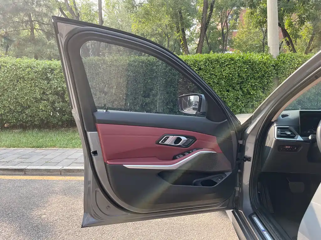 BMW 3 Series — фото 14
