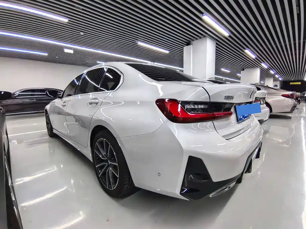 BMW 3 Series — фото 17