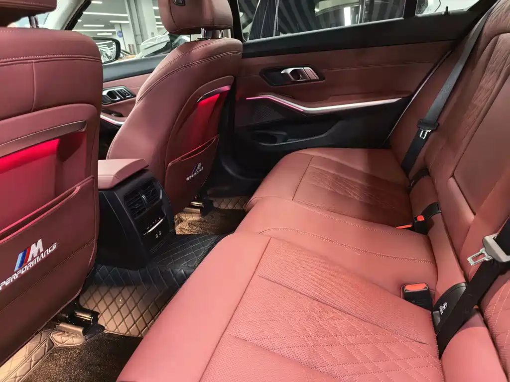 BMW 3 Series — фото 10
