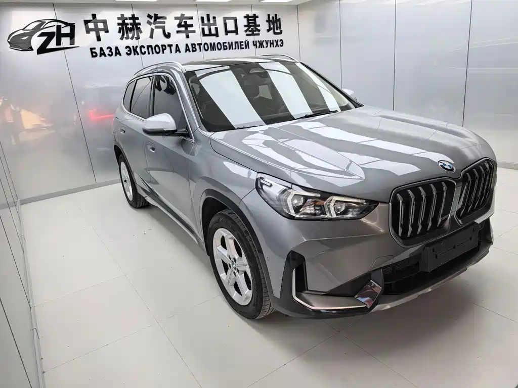 BMW X1 — фото 14