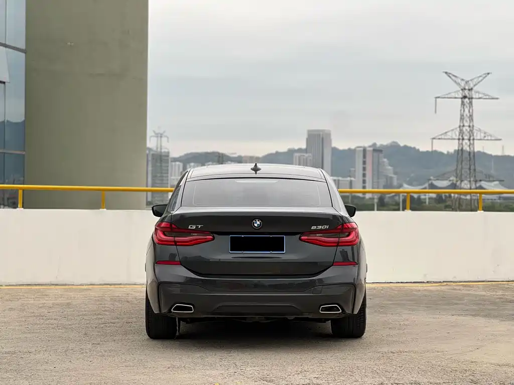 BMW 6 Series GT — фото 13