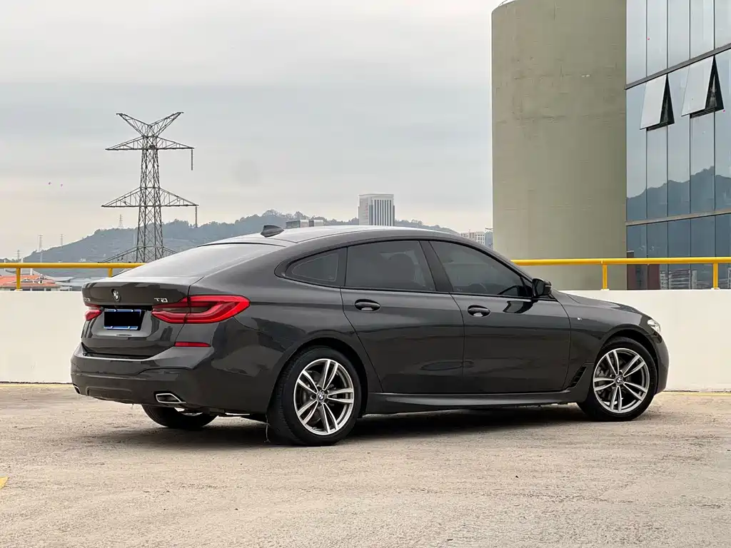 BMW 6 Series GT — фото 14