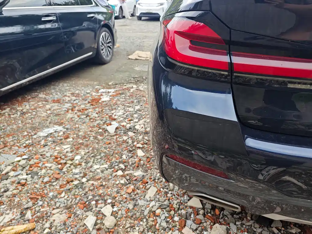 BMW 5 Series — фото 15