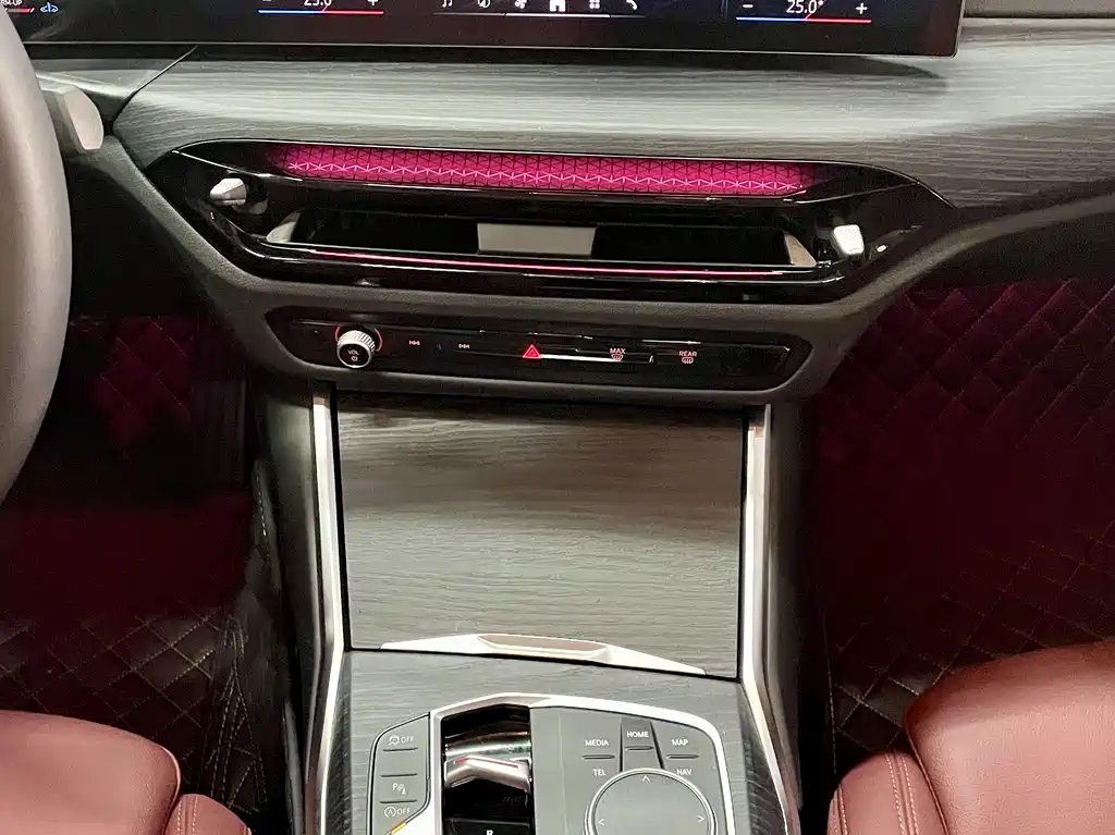 BMW 3 Series — фото 14