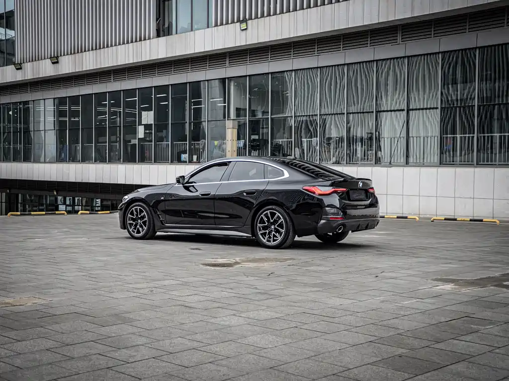 BMW 4 Series — фото 5