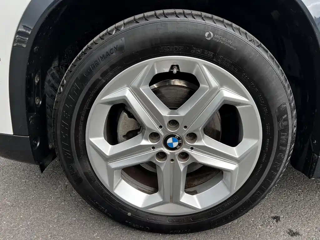 BMW X1 — фото 20