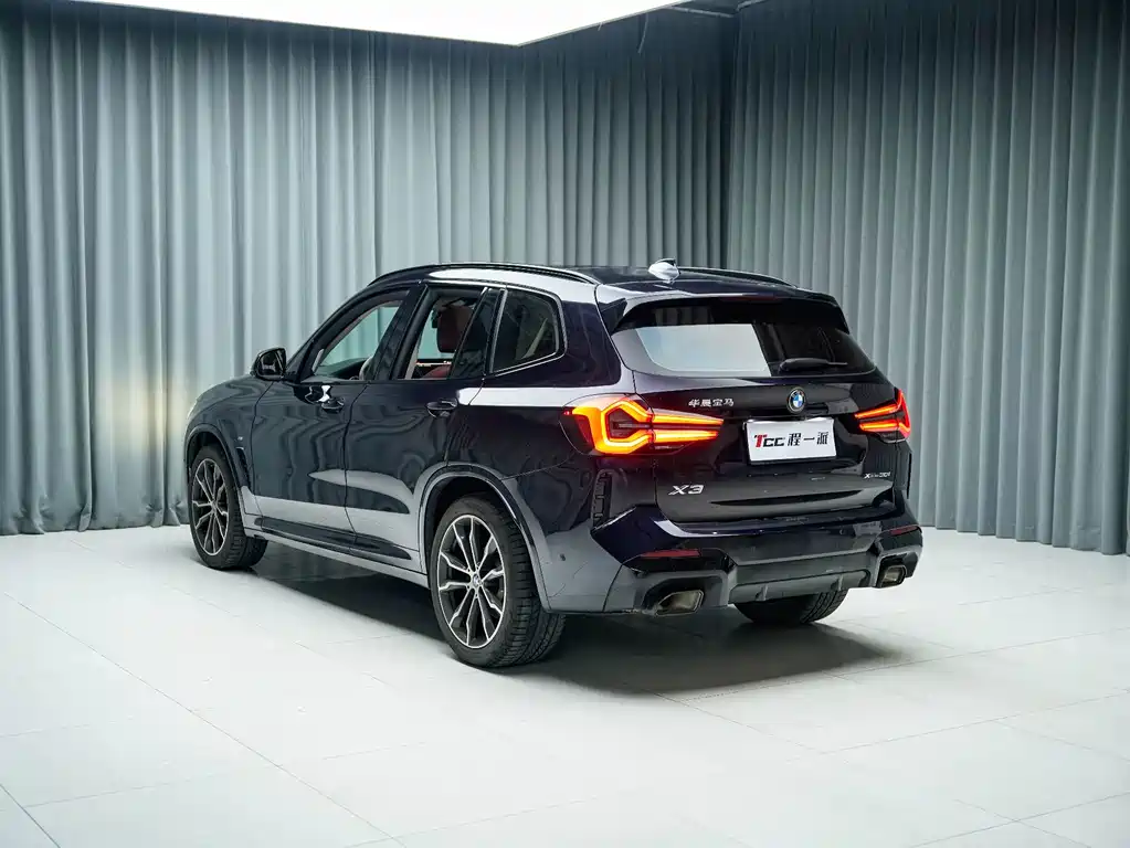 BMW X3 — фото 11