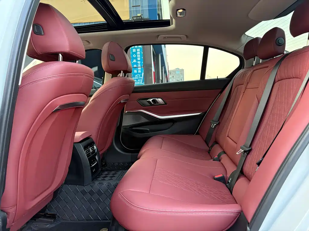 BMW 3 Series — фото 14