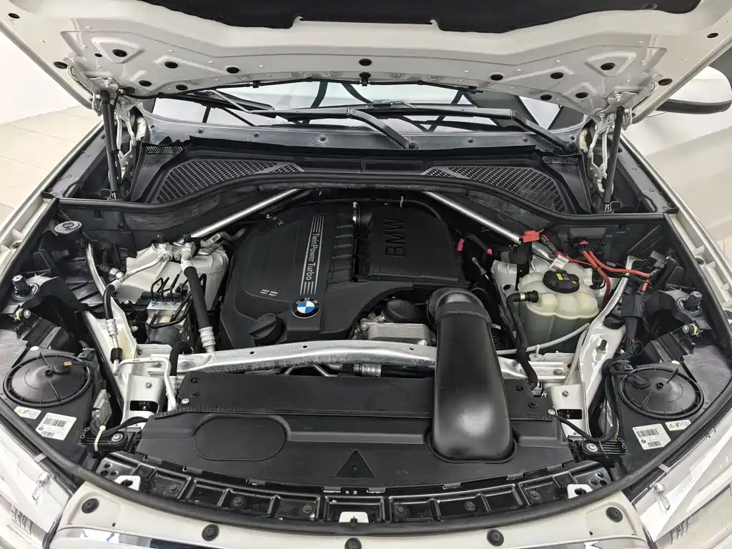 BMW X5 (Import) — фото 15