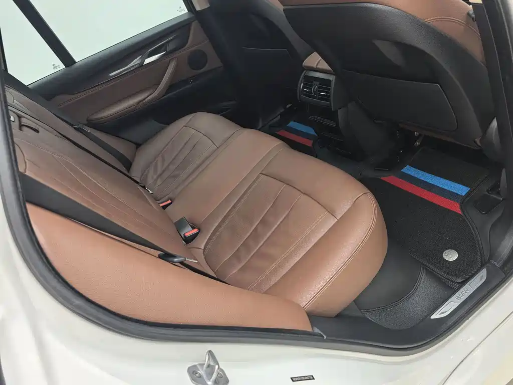 BMW X5 (Import) — фото 19