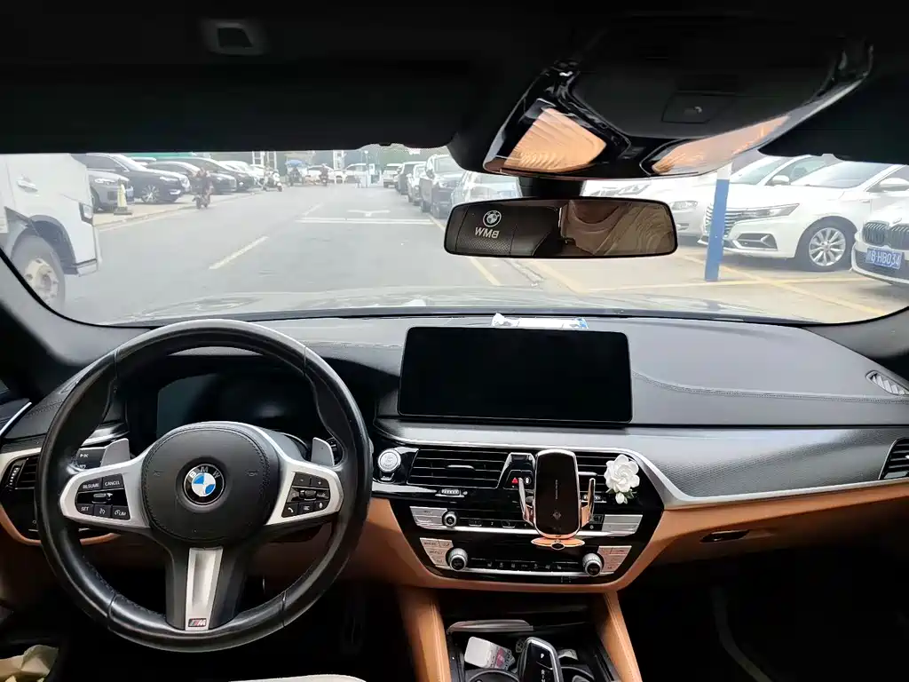BMW 5 Series (Import) — фото 6