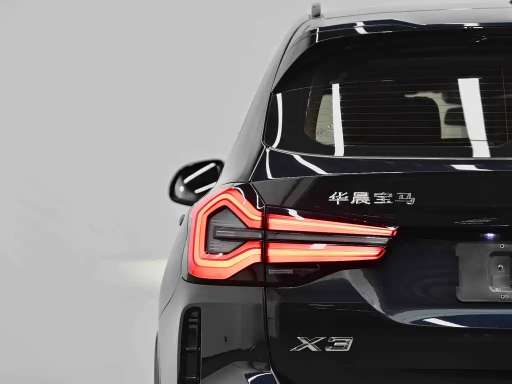 BMW X3 — фото 17