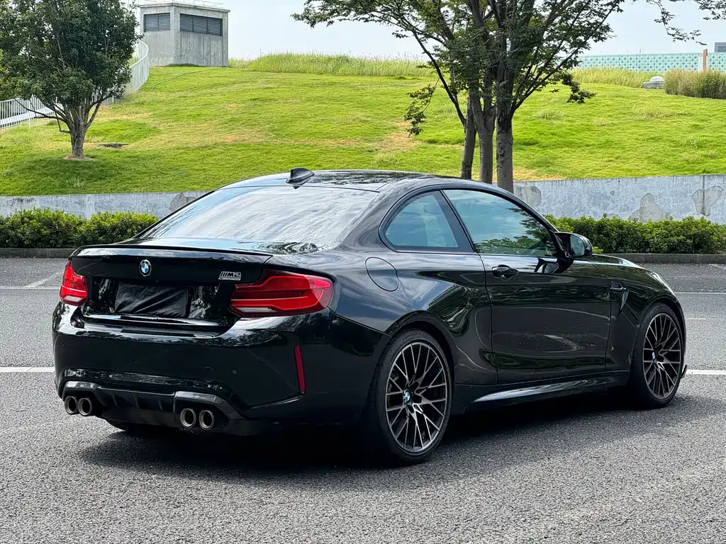 BMW M2 — фото 7