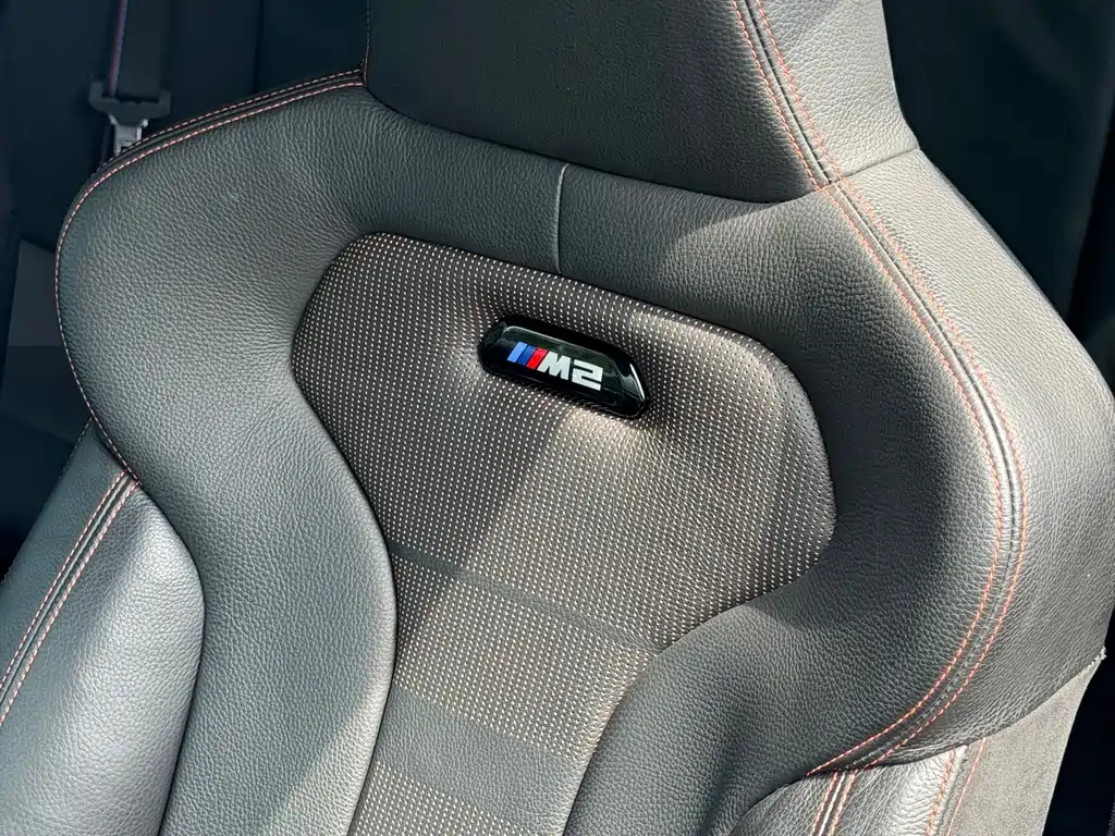 BMW M2 — фото 10