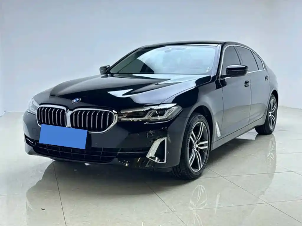 BMW 5 Series — фото 2