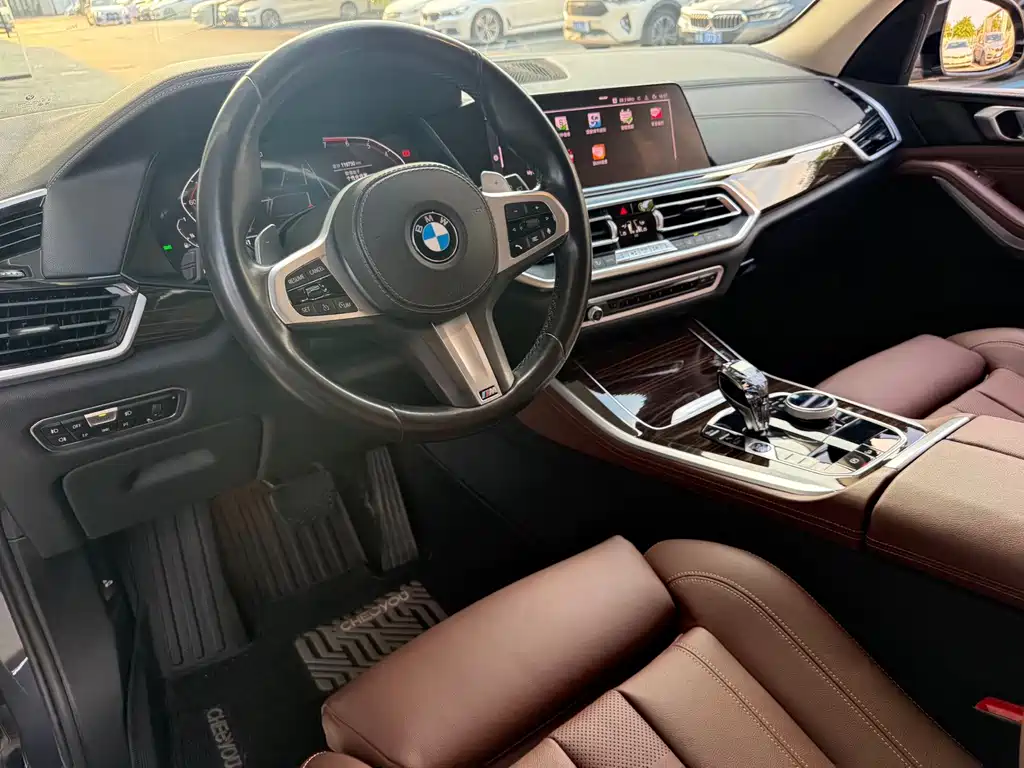 BMW X5 (Import) — фото 7