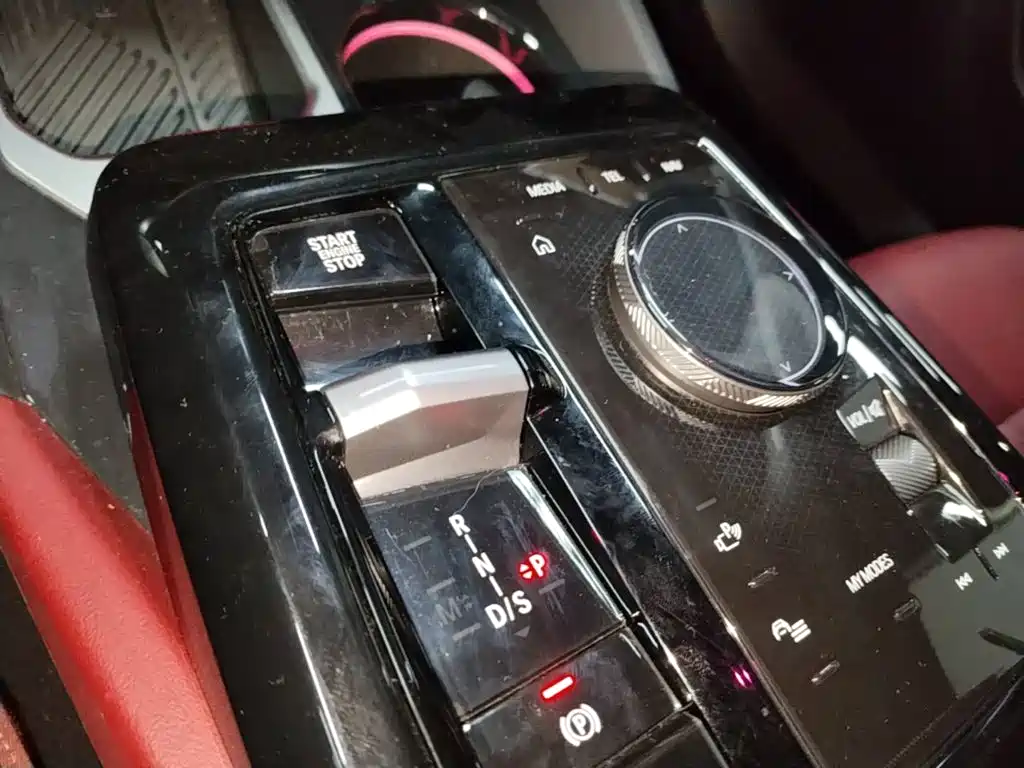 BMW 5 Series — фото 13