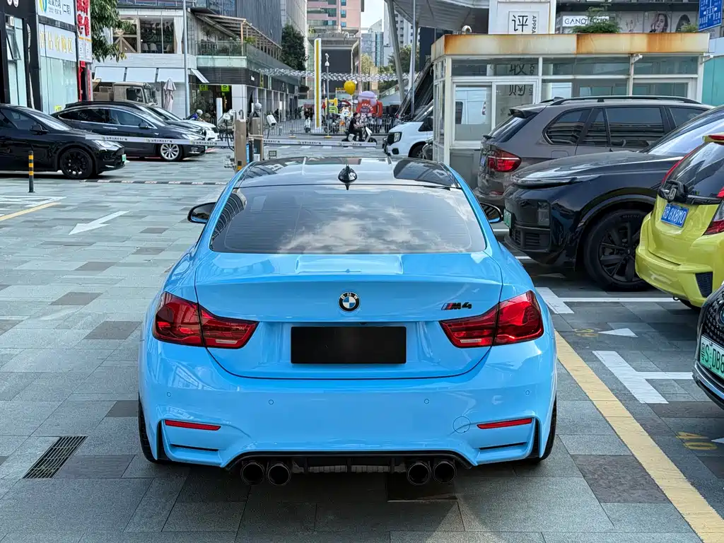 BMW M4 — фото 20