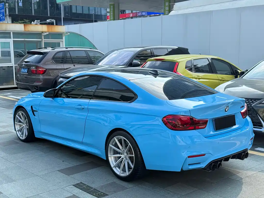 BMW M4 — фото 21