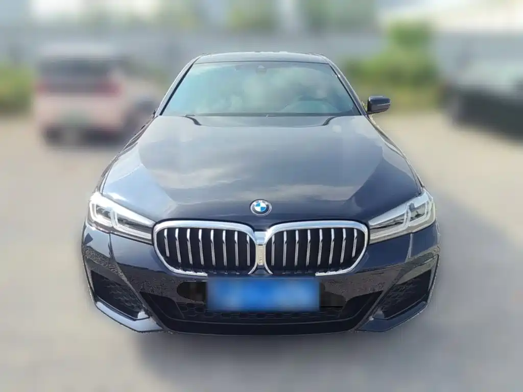 BMW 5 Series — фото 5