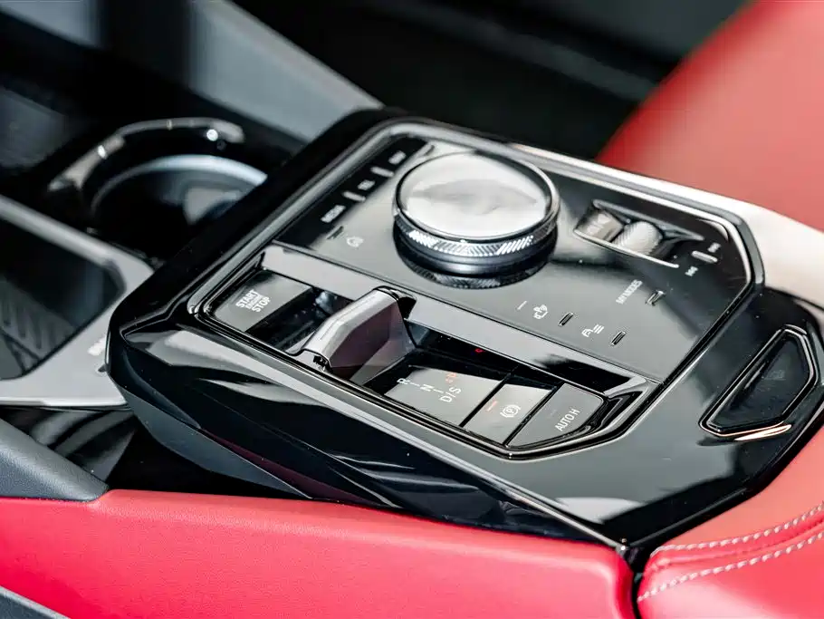 BMW 5 Series — фото 14