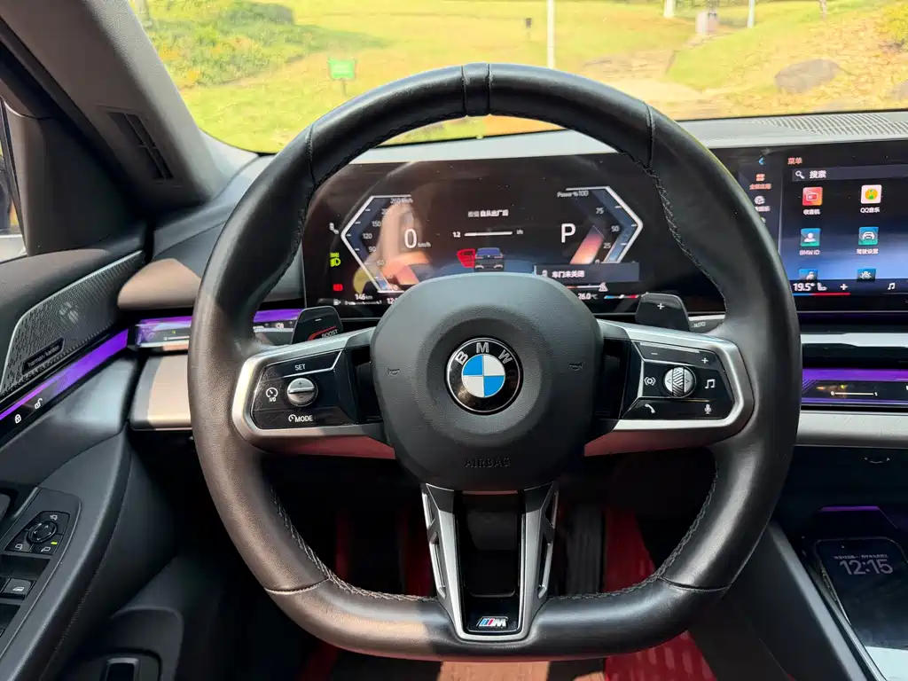 BMW 5 Series — фото 14