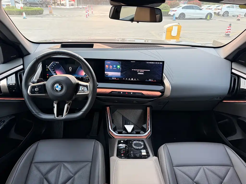 BMW X3 — фото 10