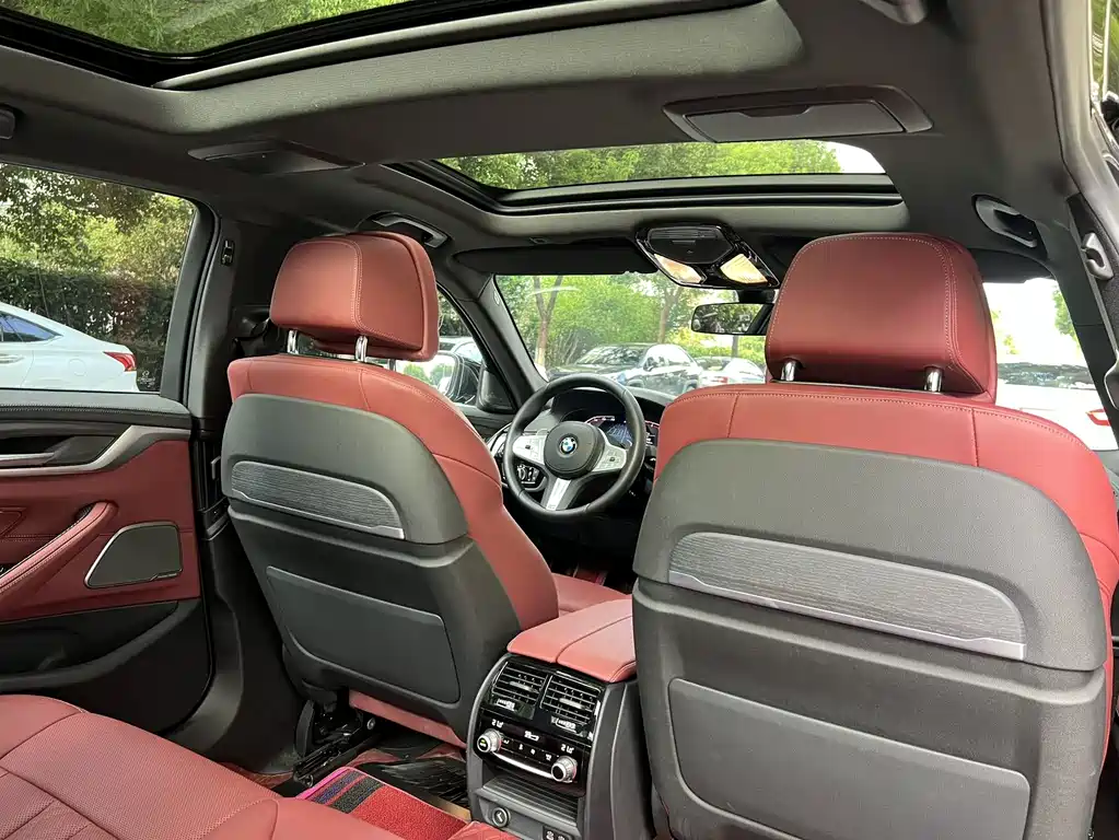 BMW 5 Series — фото 5