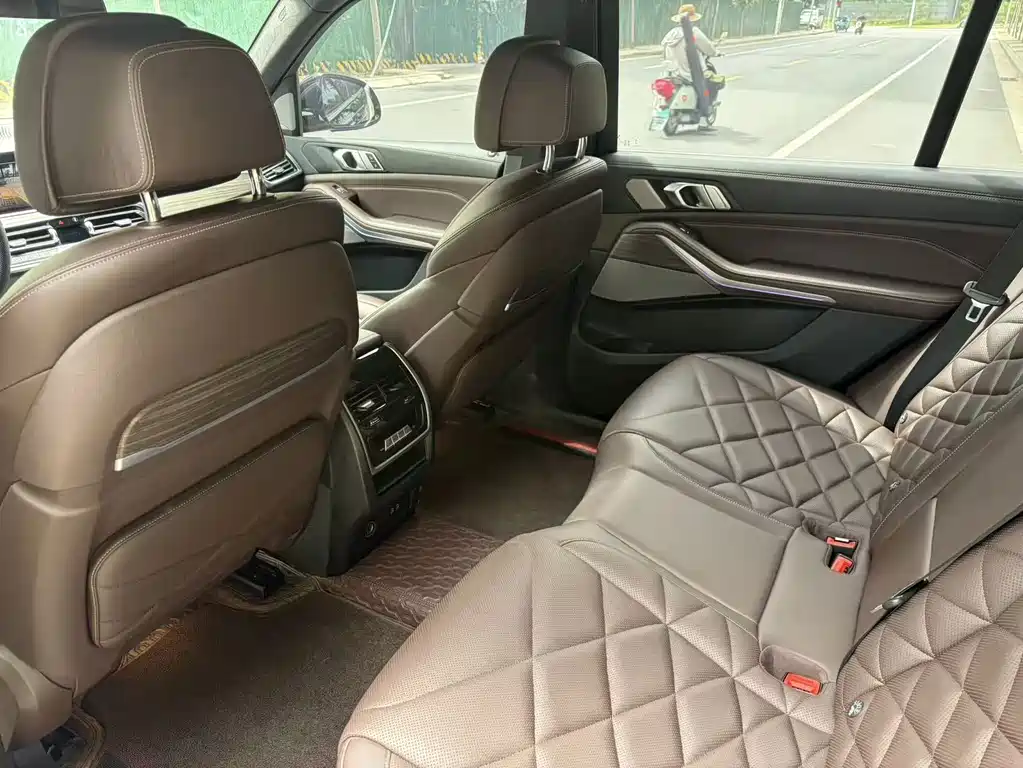 BMW X5 — фото 4