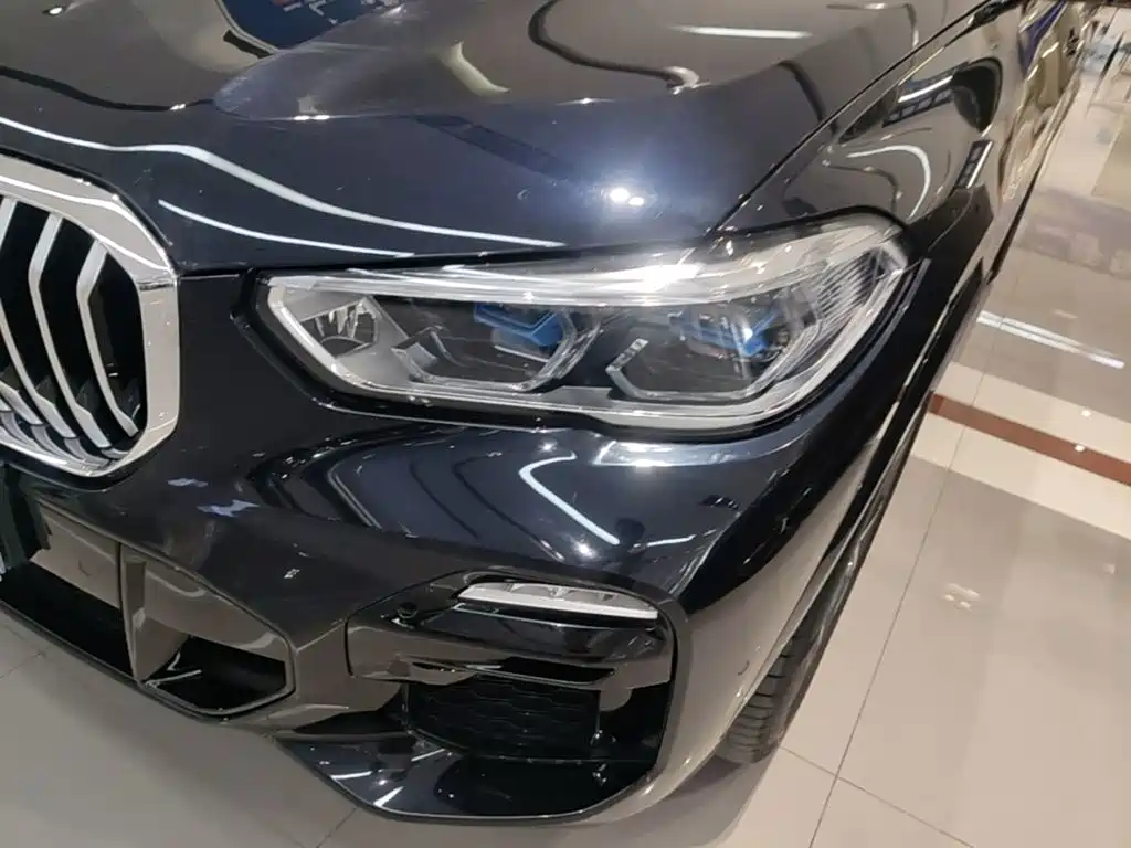 BMW X5 (Import) — фото 24