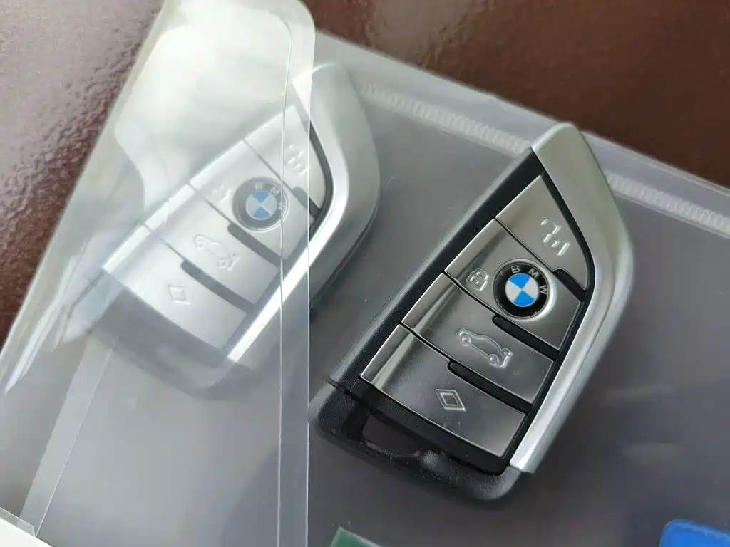 BMW X5 — фото 8