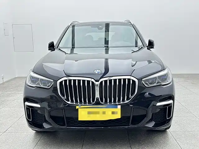 BMW X5 — фото 2