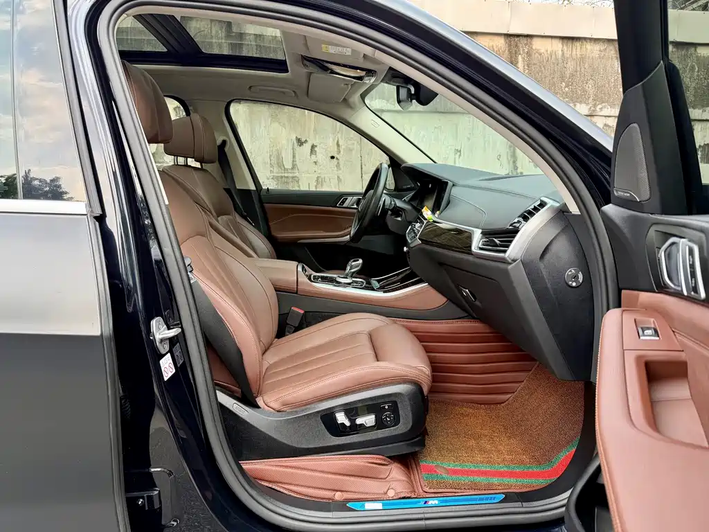 BMW X5 (Import) — фото 21