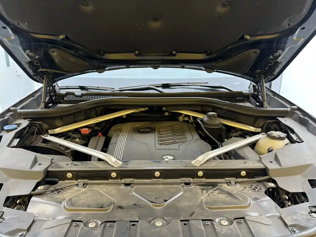 BMW X5 (Import) — фото 11