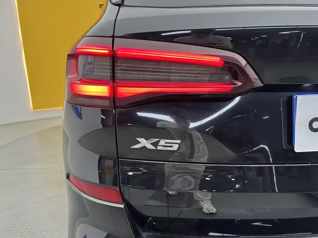 BMW X5 (Import) — фото 13