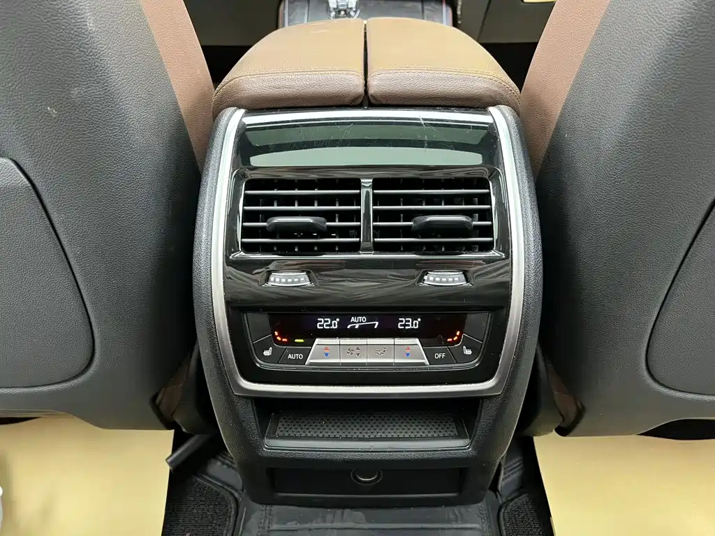 BMW X5 (Import) — фото 17