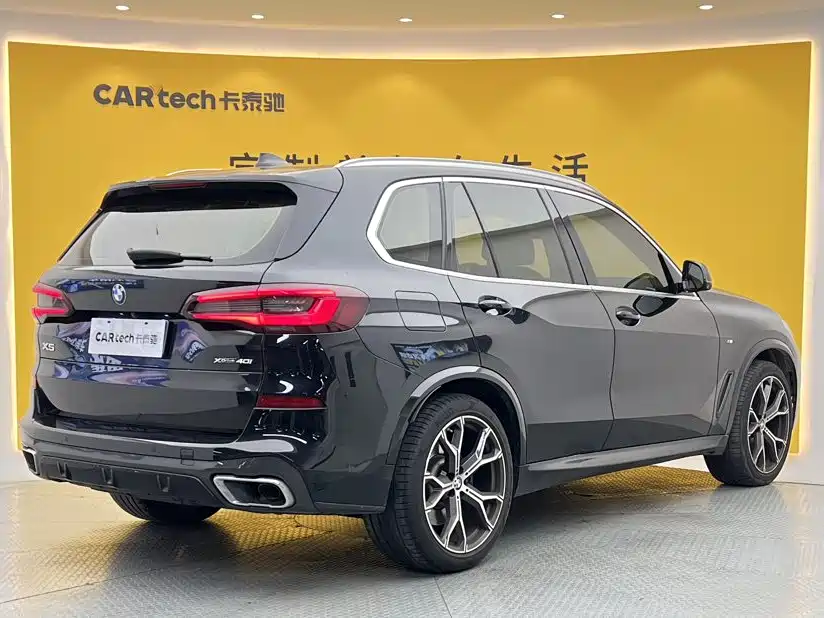 BMW X5 (Import) — фото 4